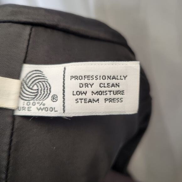 Tailored by Handmacher Vintage 80s Wool Skirt Suit Union Made, 14 - Picture 8 of 15